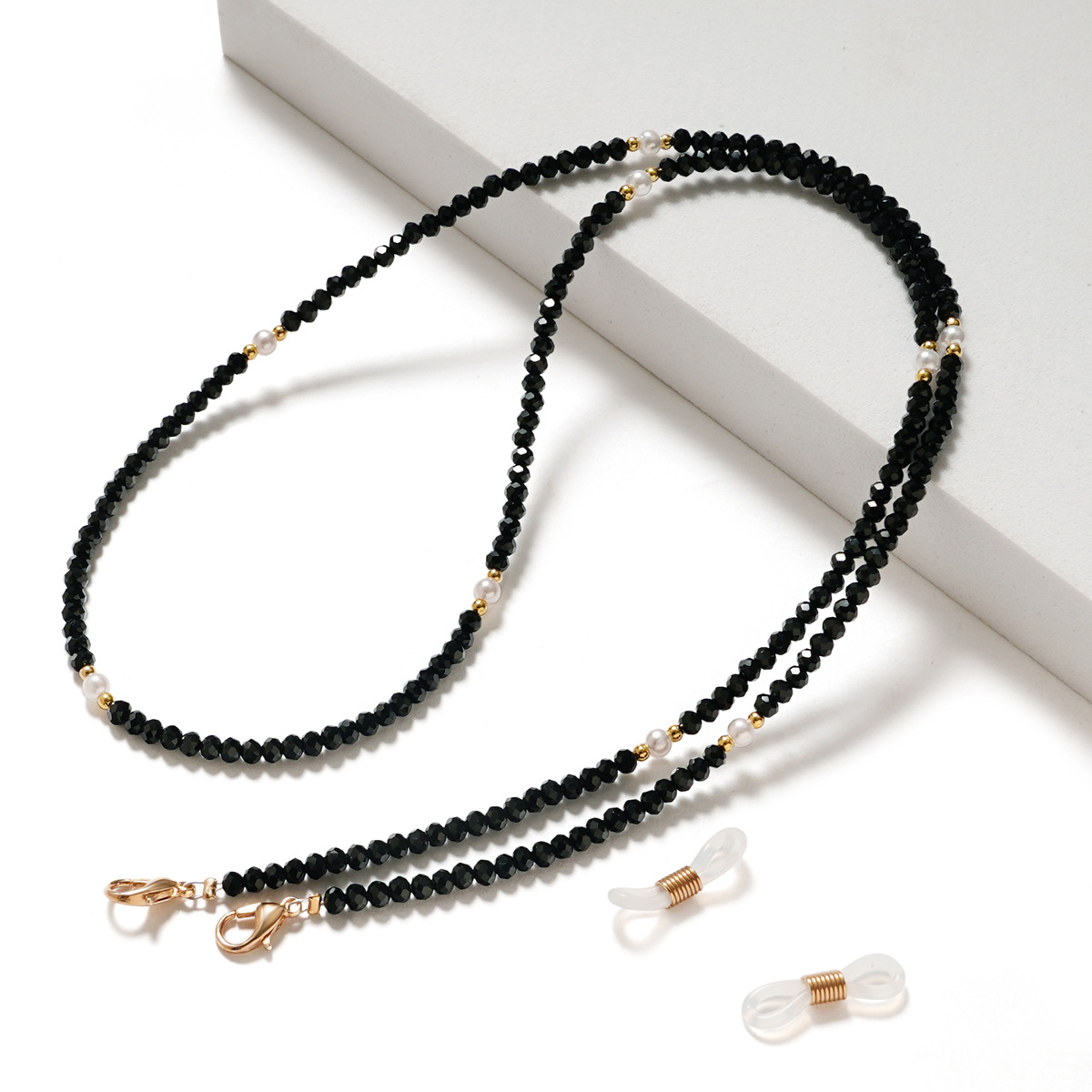 パールクリスタル製のメガネチェーン。女性向けの、おしゃれなサ - Sunglass Retainer Cord のレビューと価格